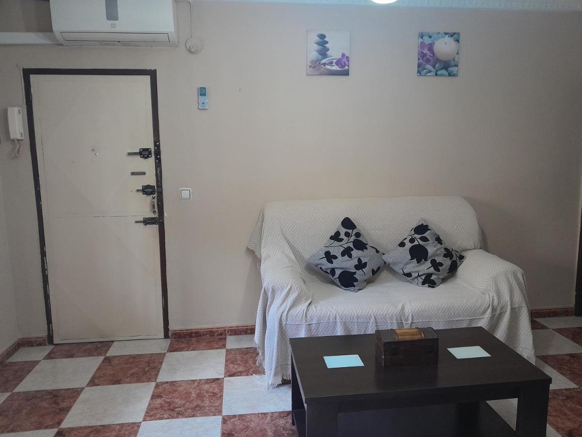 Disfruta De Un Barrio Tranquilo Apartamento Alcalá de Guadaira Exterior foto