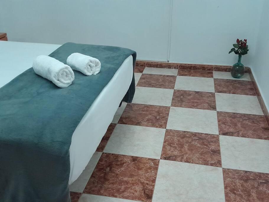 Disfruta De Un Barrio Tranquilo Apartamento Alcalá de Guadaira Exterior foto