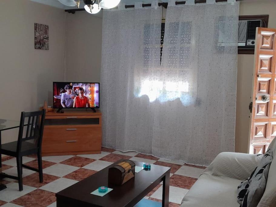 Disfruta De Un Barrio Tranquilo Apartamento Alcalá de Guadaira Exterior foto