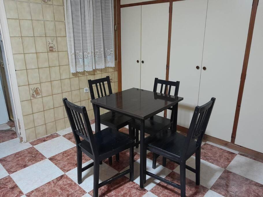 Disfruta De Un Barrio Tranquilo Apartamento Alcalá de Guadaira Exterior foto