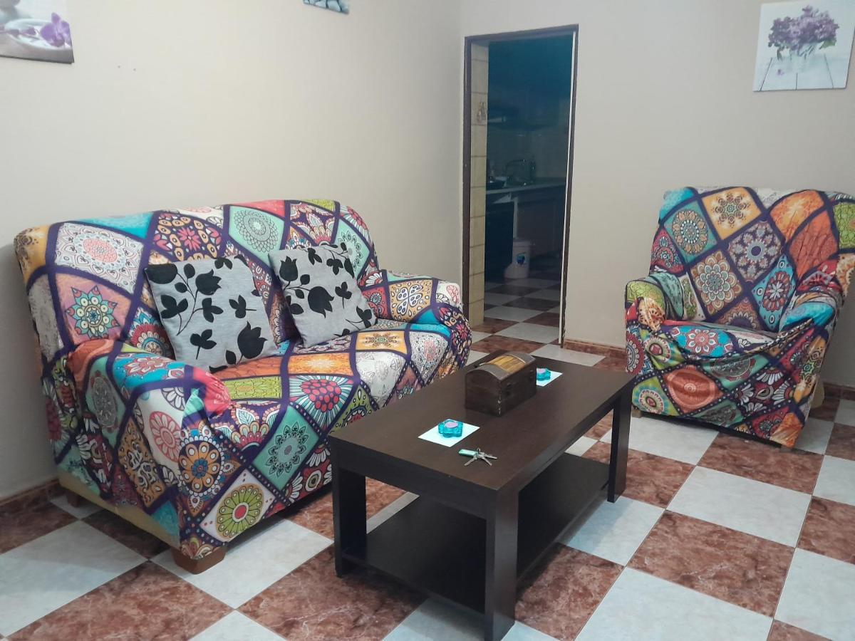 Disfruta De Un Barrio Tranquilo Apartamento Alcalá de Guadaira Exterior foto